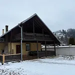 Chalet Mountain Family Rayovo